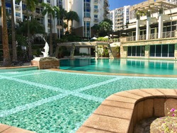 Hillington Green (D23), Condominium #172184752